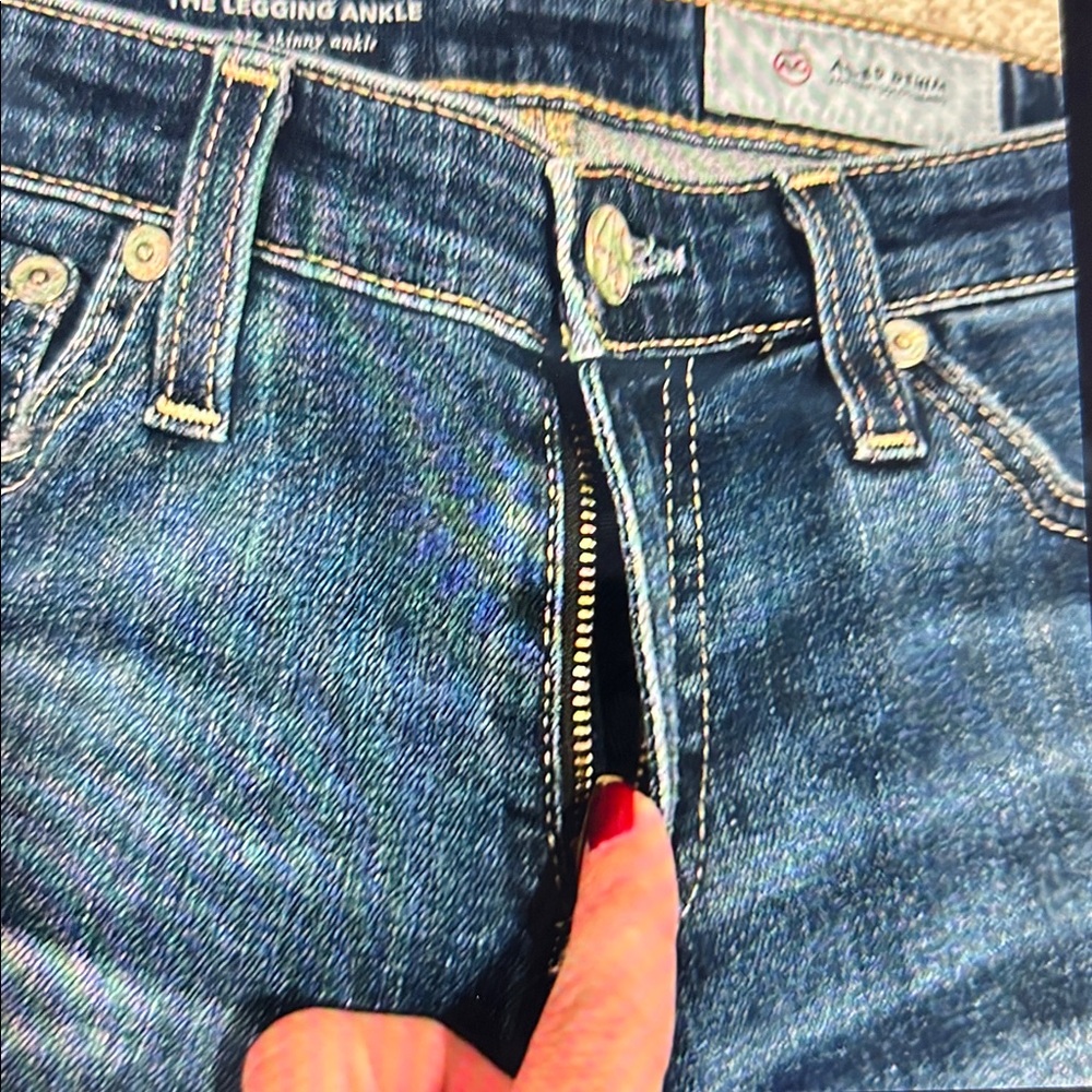 AG Super Skinny The Legging Ankle Jean, 25R - Picture 7 of 16